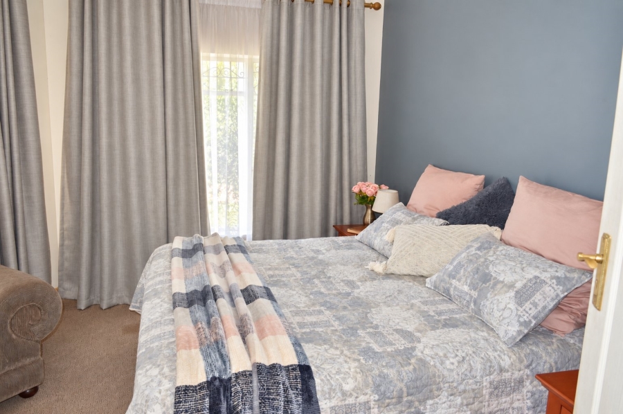 3 Bedroom Property for Sale in Roosheuwel North West